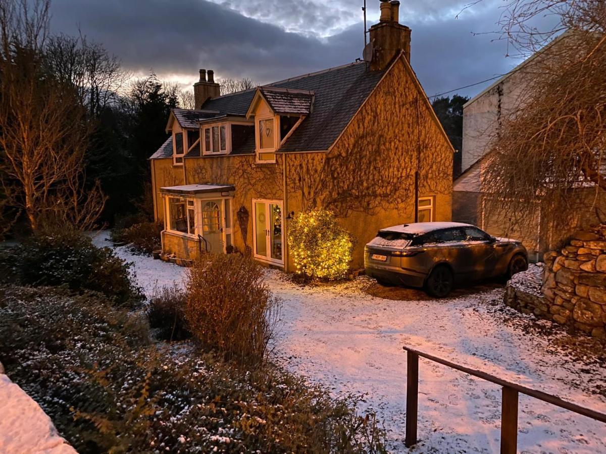 Smithy Cottage Kirkmichael  Zewnętrze zdjęcie